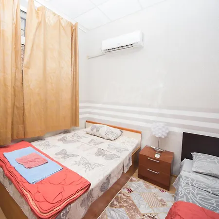 Apartman Downtown - Compact Flat With 2 Separate Burgasz